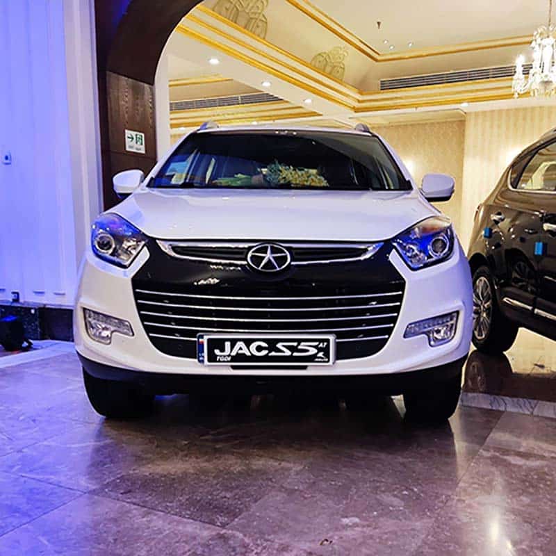 جک اس۵ از نمای جلو